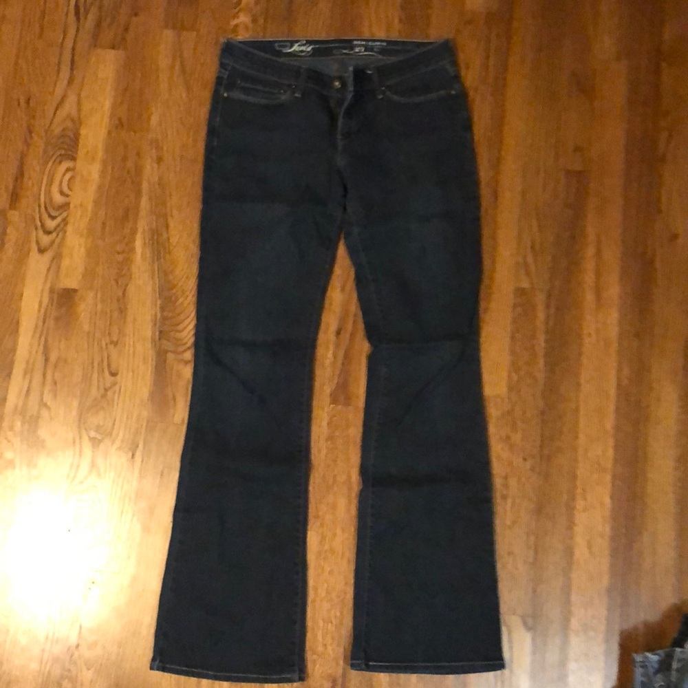 BRAND NEW, NEVER WORN Levi Dark Jeans